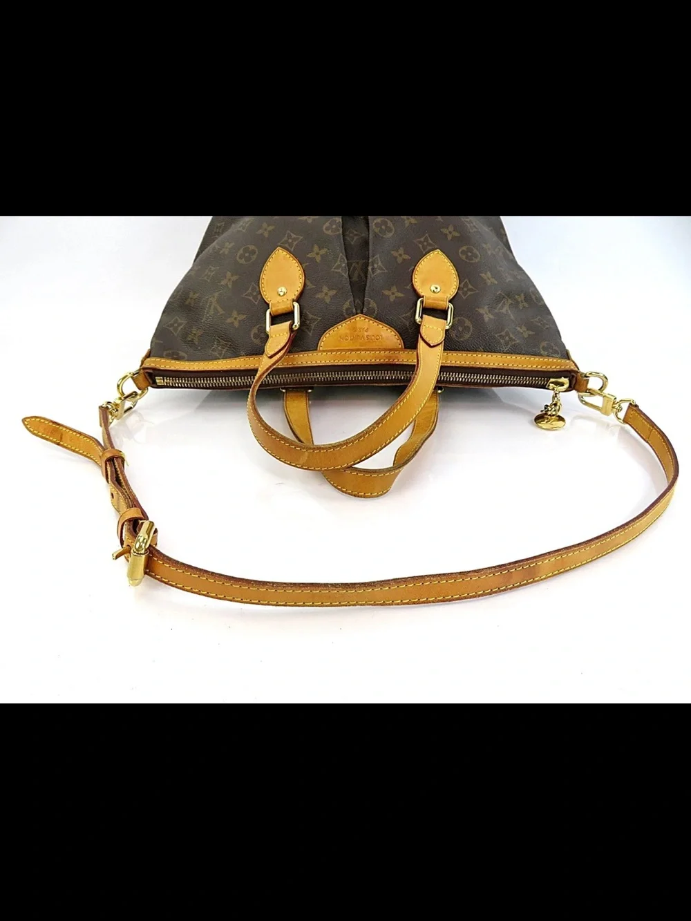 Louis Vuitton Monogram Canvas Tote with Tan Vachetta Trim